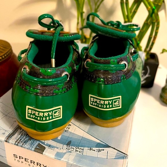 Sperry Women’s Duck Boots in Green - Picture 2 of 10